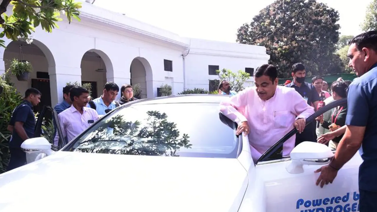 Centre writes to online retail giant Amazon, asks it to stop sale of seat belt alarm blockers