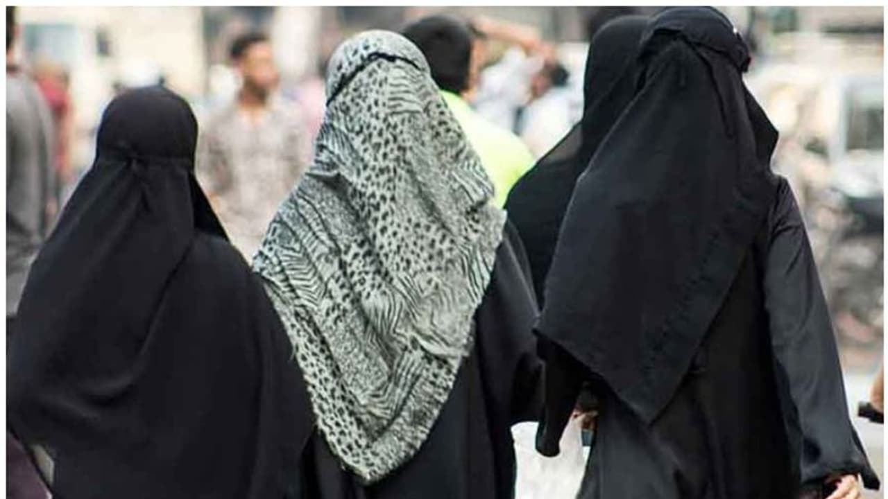hijab row: அவங்களுக்கு தெரியாது... இந்திய முஸ்லீம்களுக்கு நல்லாவே தெரியும்... அசாம் முதல்வர் அதிரடி..!