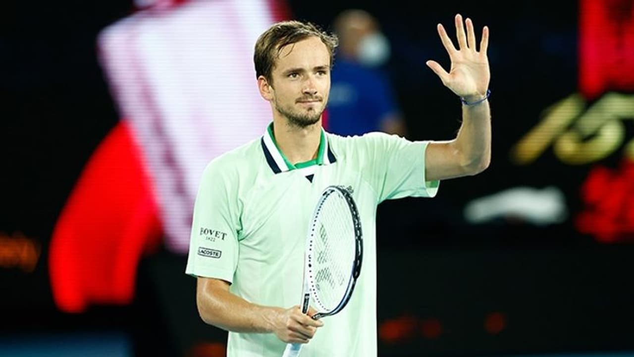 Australian Open 2024: Medvedev survives Hurkacz challenge; secures semi final spot after 5 set thriller Australian Open 2024: Medvedev survives Hurkacz challenge; secures semi final spot after 5 set thriller