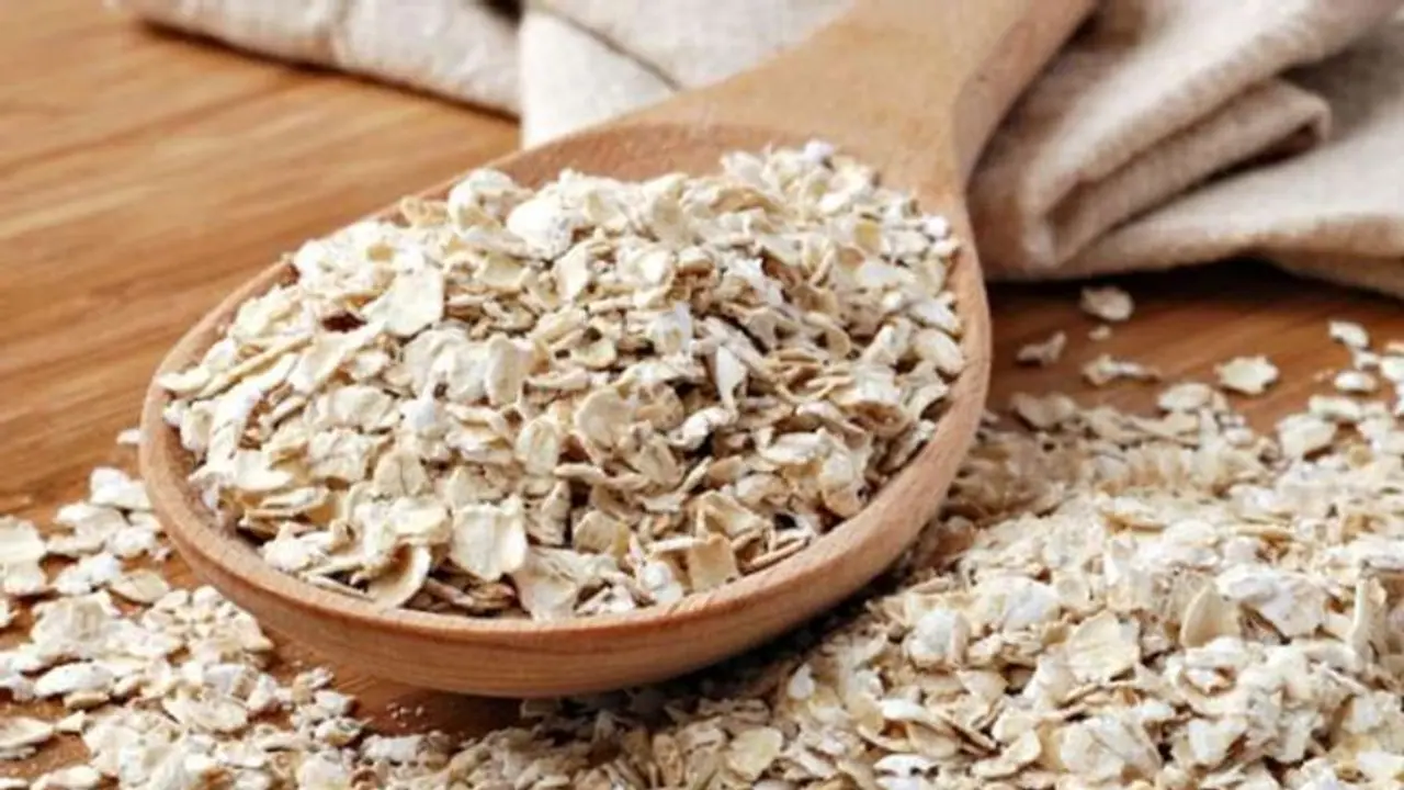 ഓട്സ് കഴിച്ചാലുള്ള ആരോ​ഗ്യ​ഗുണങ്ങളിതാ...