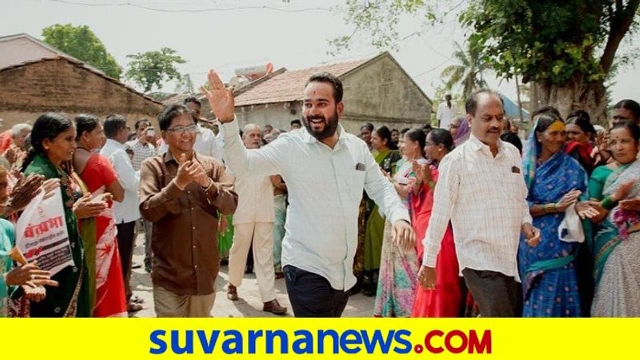 ಬಡ ಜನರಿಗೆ ಉಚಿತವಾಗಿ ತಿರುಪತಿ ತಿಮ್ಮಪ್ಪನ ದರ್ಶನ ಮಾಡಿಸಿ ಭಕ್ತಿ ಮೇರೆಯುವ ಚಿಕ್ಕೋಡಿಯ ಕುಮಾರ್ ಪಾಟೀಲ್ ಬಡ ಜನರಿಗೆ ಉಚಿತವಾಗಿ ತಿರುಪತಿ ತಿಮ್ಮಪ್ಪನ ದರ್ಶನ ಮಾಡಿಸಿ ಭಕ್ತಿ ಮೇರೆಯುವ ಚಿಕ್ಕೋಡಿಯ ಕುಮಾರ್ ಪಾಟೀಲ್