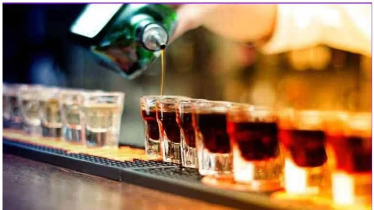 ಸಾಫ್ಟ್‌ವೇರ್‌ ದೋಷದಿಂದ ಸಿಗದ ಎಣ್ಣೆ: ಚಡಪಡಿಸಿದ ಮದ್ಯ ಪ್ರಿಯರು