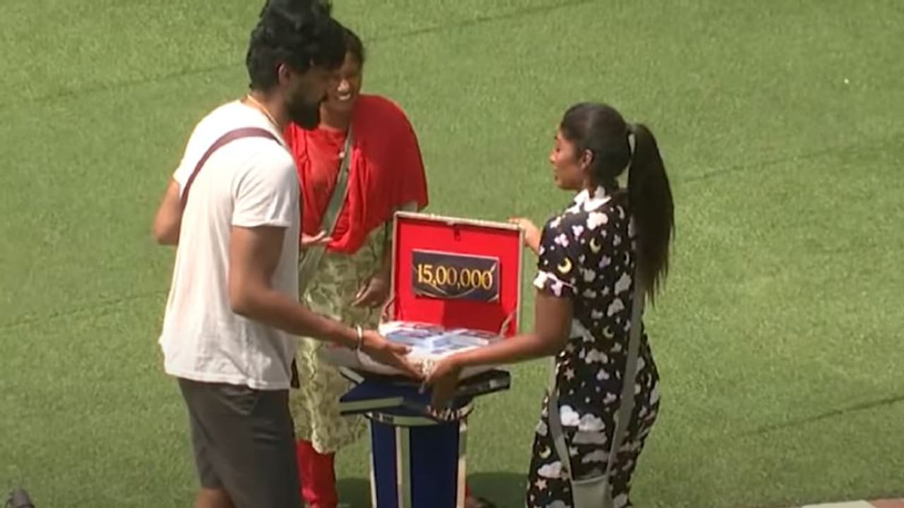 BiggBoss Ultimate :பணப்பெட்டி உடன் சுருதி வெளியேறியதால் இந்தவார எவிக்ஷனில் காத்திருக்கும் மிகப்பெரிய டுவிஸ்ட் BiggBoss Ultimate :பணப்பெட்டி உடன் சுருதி வெளியேறியதால் இந்தவார எவிக்ஷனில் காத்திருக்கும் மிகப்பெரிய டுவிஸ்ட்