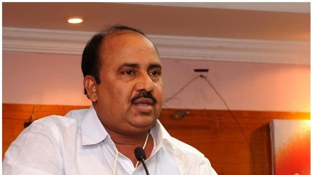 'പ്രതിഷേധത്തിന് തീരുമാനം എടുത്തിട്ടില്ല'; സതീശനെതിരായ പ്രതിഷേധത്തെ തള്ളി ചന്ദ്രശേഖരന് 'പ്രതിഷേധത്തിന് തീരുമാനം എടുത്തിട്ടില്ല'; സതീശനെതിരായ പ്രതിഷേധത്തെ തള്ളി ചന്ദ്രശേഖരന്