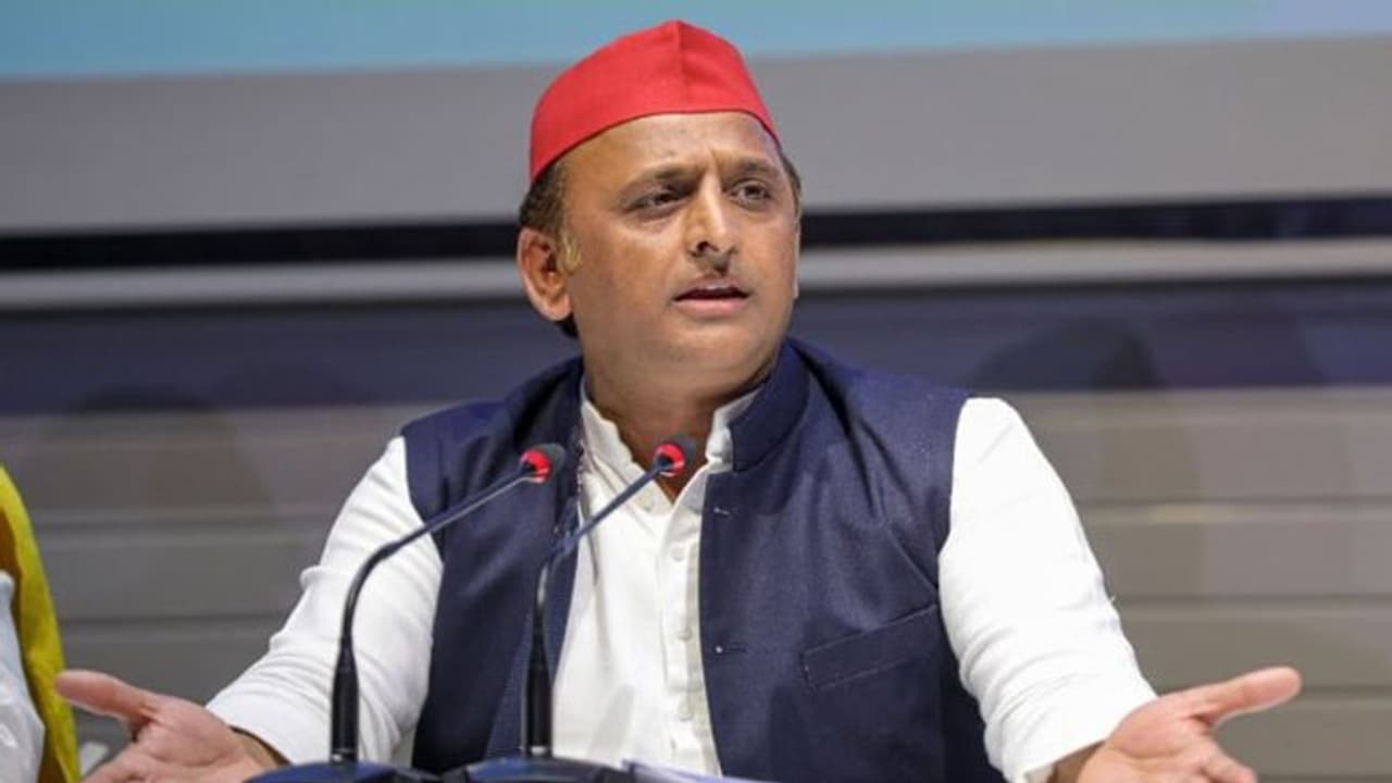 अखिलेश यादव बोले बीजेपी से फेयर चुनाव की उम्मीद करना अपने आपको धोखा देना होगा अखिलेश यादव बोले बीजेपी से फेयर चुनाव की उम्मीद करना अपने आपको धोखा देना होगा