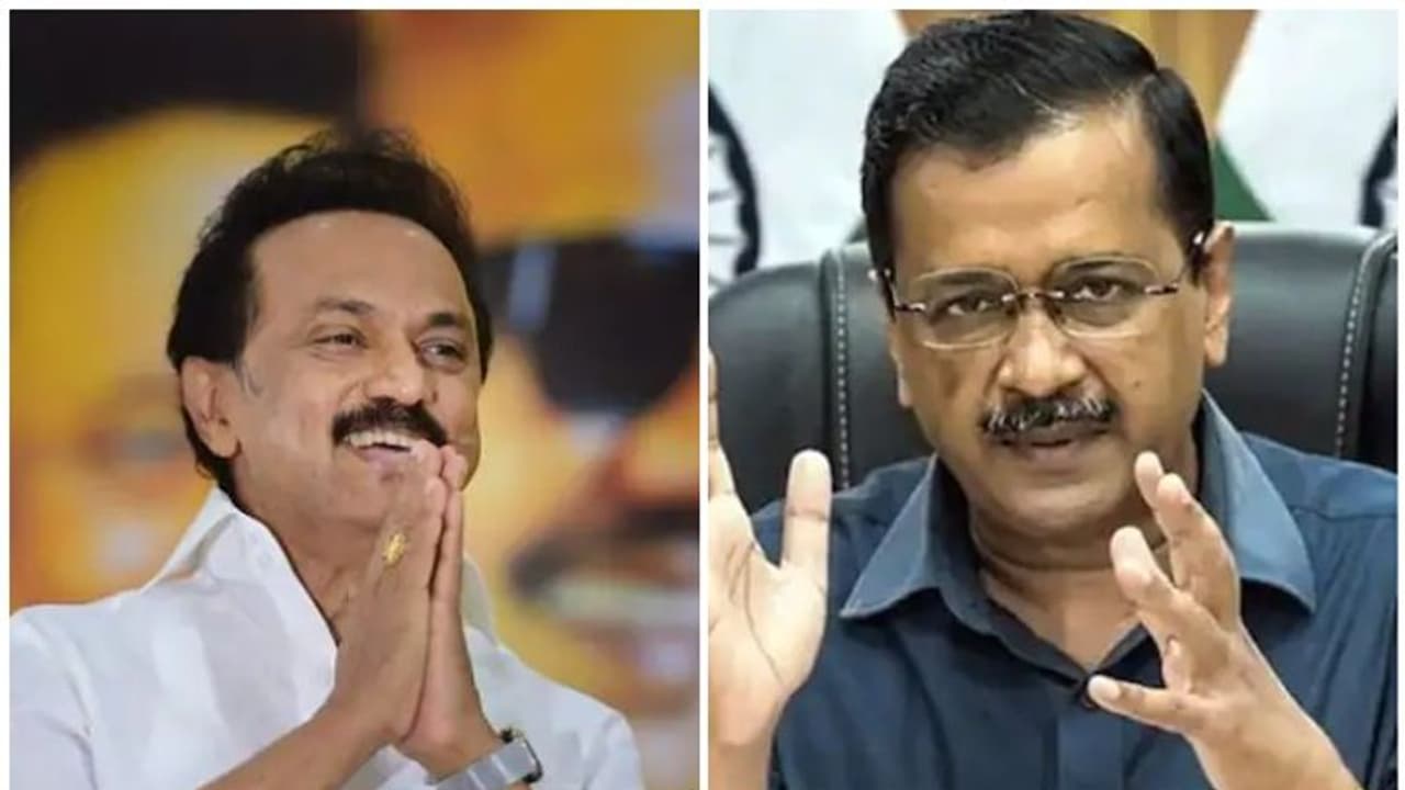 സ്റ്റാലിൻ കെജ്രിവാള് കൂടിക്കാഴ്ച്ച; പുതിയ സഖ്യ നീക്കമോ? രാഷ്ട്രീയമില്ലെന്ന് കെജ്രിവാള് സ്റ്റാലിൻ കെജ്രിവാള് കൂടിക്കാഴ്ച്ച; പുതിയ സഖ്യ നീക്കമോ? രാഷ്ട്രീയമില്ലെന്ന് കെജ്രിവാള്