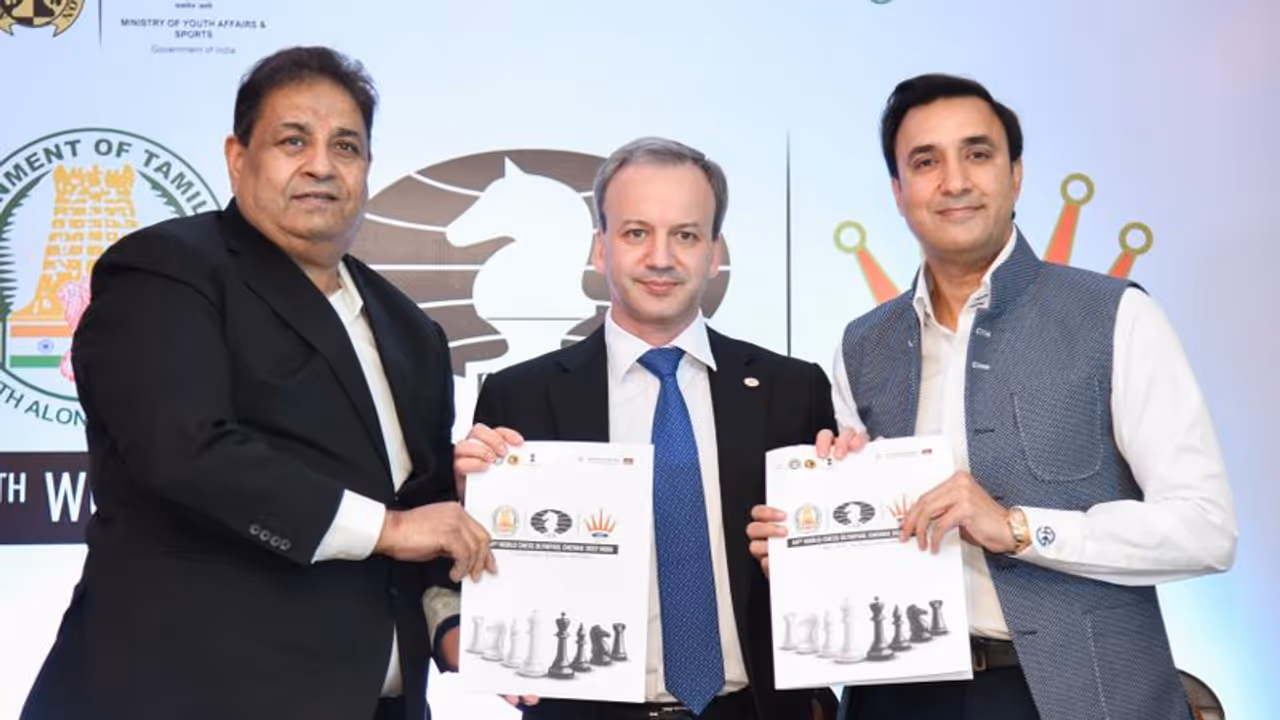 FIDE World Chess Olympiad 2022: Dvorkovich hands over hosting rights to India FIDE World Chess Olympiad 2022: Dvorkovich hands over hosting rights to India