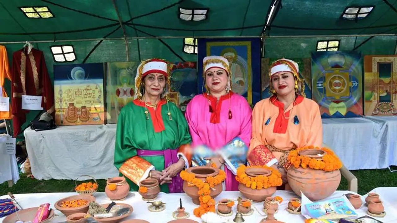 Ugadi 2022: 32 ఏండ్ల తర్వాత నూతన సంవత్సరాది 'నవ్రే' జరుపుకుంటున్న కాశ్మీరీపండిట్లు ! Ugadi 2022: 32 ఏండ్ల తర్వాత నూతన సంవత్సరాది 'నవ్రే' జరుపుకుంటున్న కాశ్మీరీపండిట్లు !