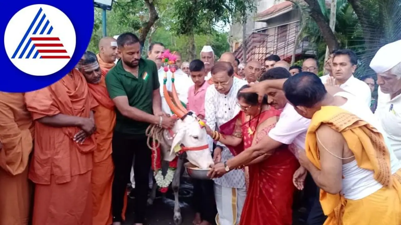 ಧಾರ್ಮಿಕ ದಿನವಾಗಿ ಯುಗಾದಿ ಆಚರಣೆ: ಸಚಿವೆ ಶಶಿಕಲಾ‌ ಜೊಲ್ಲೆ ಚಾಲನೆ