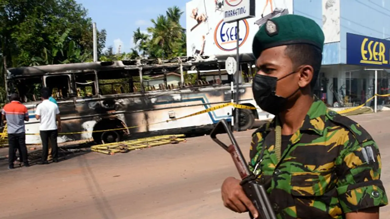 ಶ್ರೀಲಂಕಾದಲ್ಲಿ ಮಧ್ಯರಾತ್ರಿಯಿಂದಲೇ ಮತ್ತೆ ತುರ್ತು ಪರಿಸ್ಥಿತಿ ಜಾರಿ!