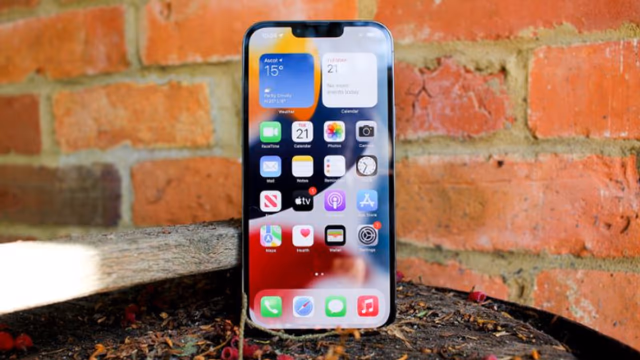 iPhone 13 price cut : ഏറ്റവും പുതിയ ഐഫോണ്‍ 13 കൊതിപ്പിക്കുന്ന വിലക്കുറവില്‍; ഓഫര്‍ ഇങ്ങനെ