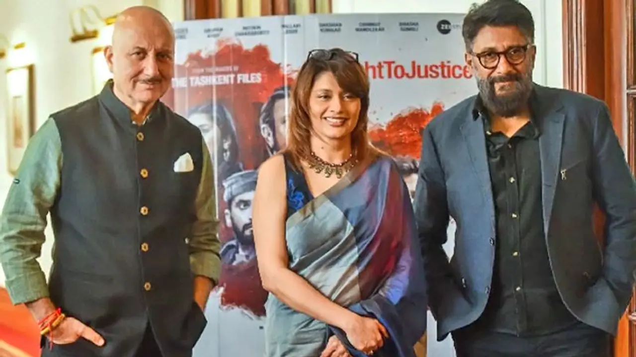 Did 'The Kashmir Files' director Vivek Agnihotri donate Rs 200 cr to PM Relief Fund? Here's the truth Did 'The Kashmir Files' director Vivek Agnihotri donate Rs 200 cr to PM Relief Fund? Here's the truth