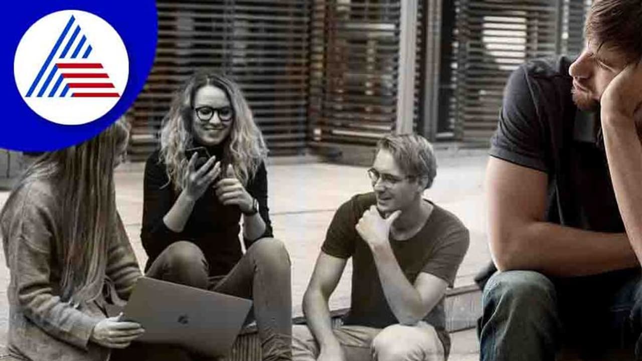 Samudrik Shastra: ವೇಗವಾಗಿ ಮಾತನಾಡುವವರ ಸ್ವಭಾವ ಹೇಗಿರುತ್ತೆ ತಿಳೀಬೇಕಾ?