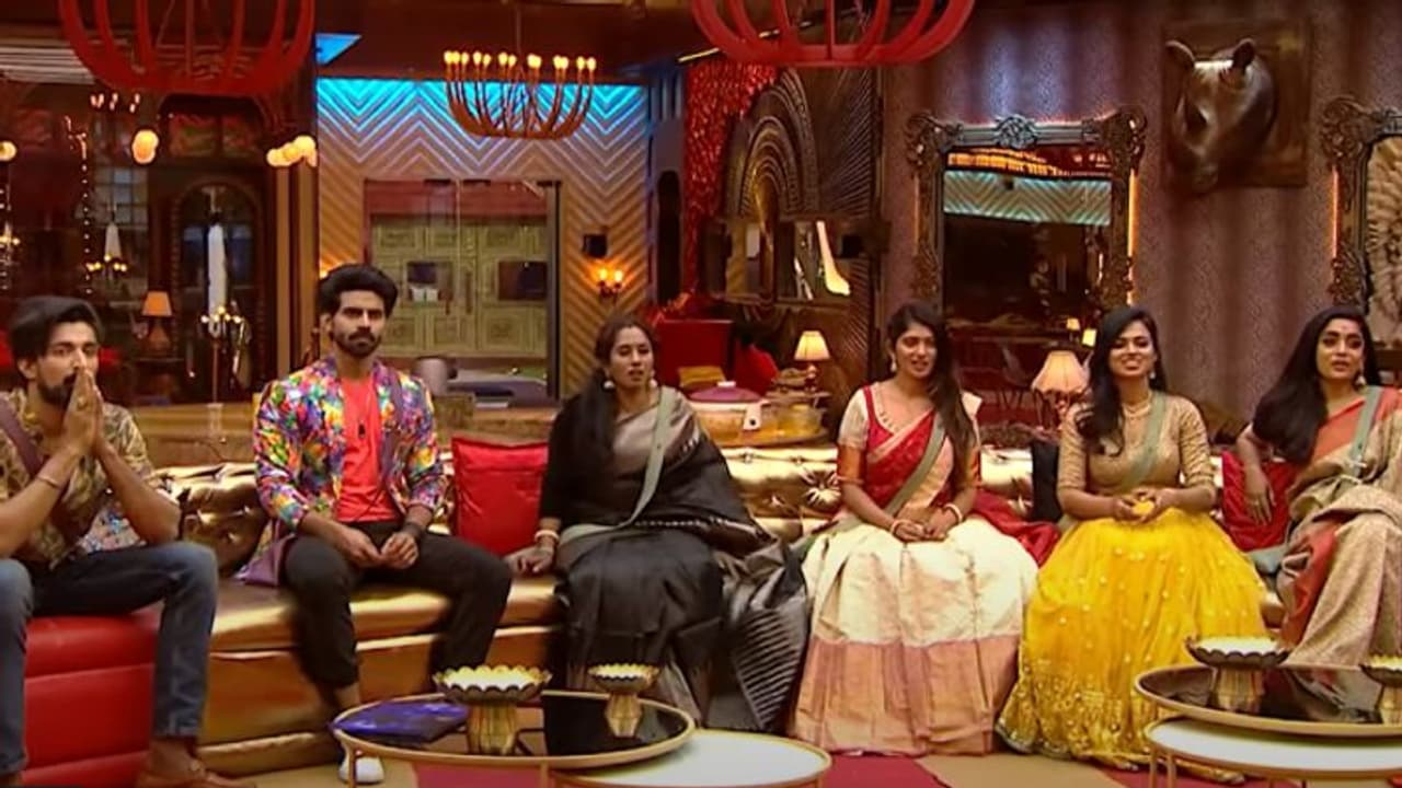 'வீட்டை விட்டு செல்லமாட்டேன் '...அடம்பிடிக்கும் தாமரை..கலாய்த்து தள்ளிய சிம்பு.. 'வீட்டை விட்டு செல்லமாட்டேன் '...அடம்பிடிக்கும் தாமரை..கலாய்த்து தள்ளிய சிம்பு..