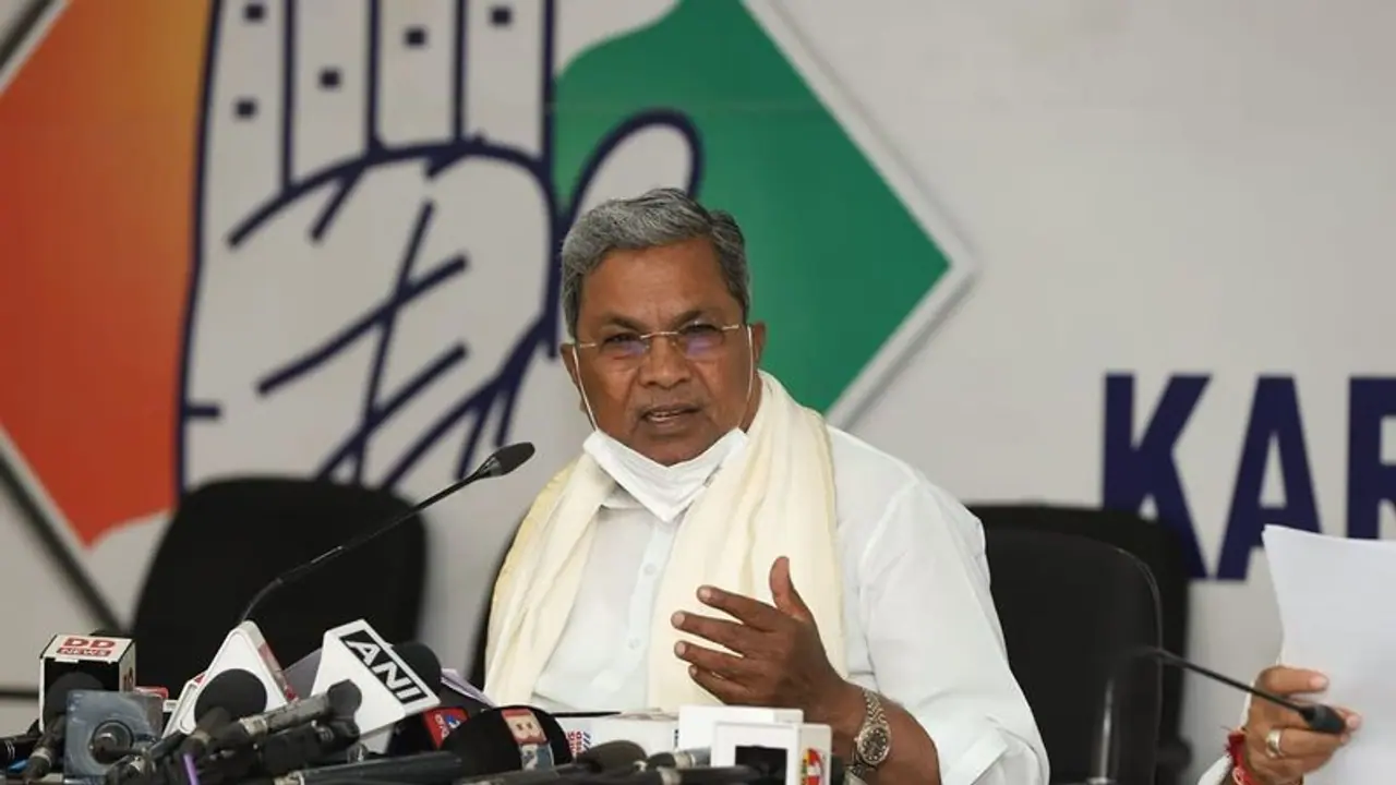 ಆರೆಸ್ಸೆಸ್‌ ಕಂಡರೆ ಎಲ್ಲರಿಗೂ ಭಯ: ಸದಾನಂದಗೌಡ ಮಾತಿಗೆ ಸಿದ್ದು ತಿರುಗೇಟು!