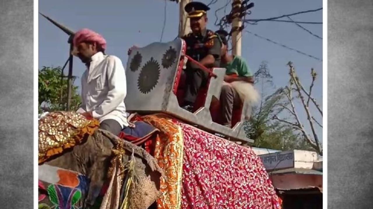 राजस्थान की धरती पर जंबाज लेफ्टिनेंट का हुआ ऐसा स्वागत, जो देखते ही बना, खुशी से छलक पड़े लोगों को आंसू राजस्थान की धरती पर जंबाज लेफ्टिनेंट का हुआ ऐसा स्वागत, जो देखते ही बना, खुशी से छलक पड़े लोगों को आंसू