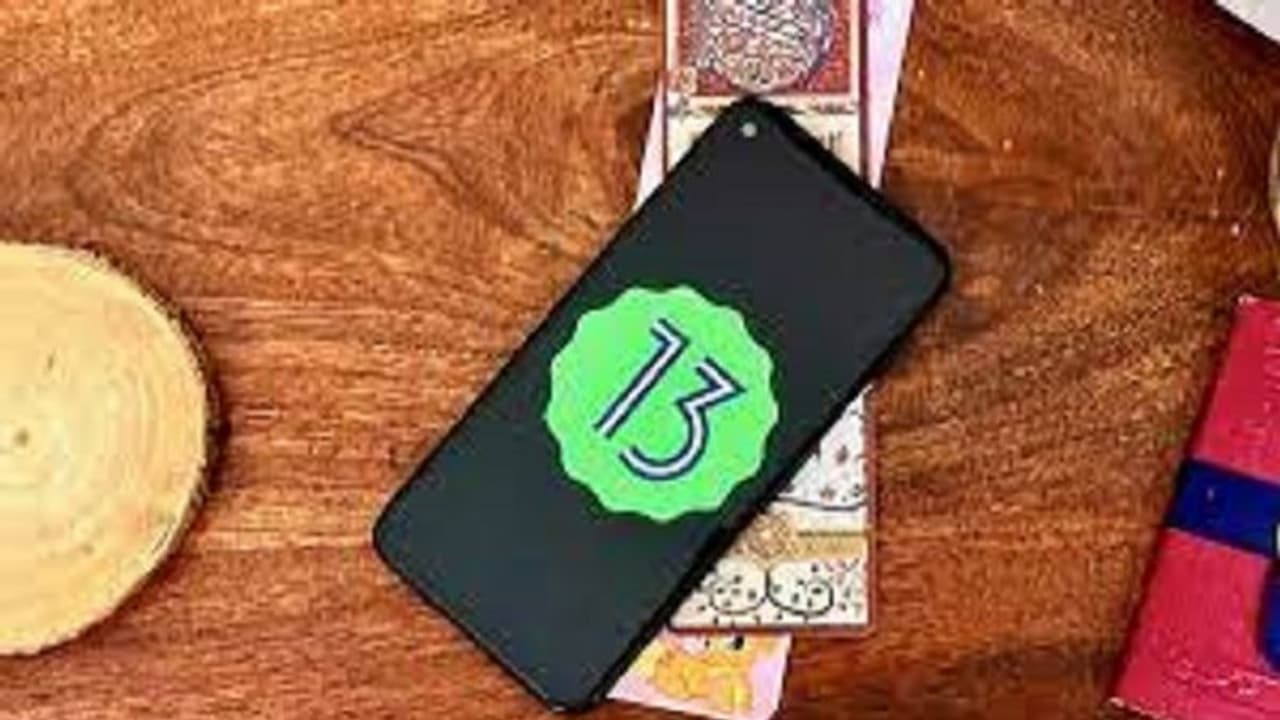 Android 13: తొలగిపోనున్న సిమ్ కార్డ్ అతిపెద్ద సమస్య.. ఒకే ఫోన్‌లో మూడు నంబర్లు పనిచేస్తాయి..