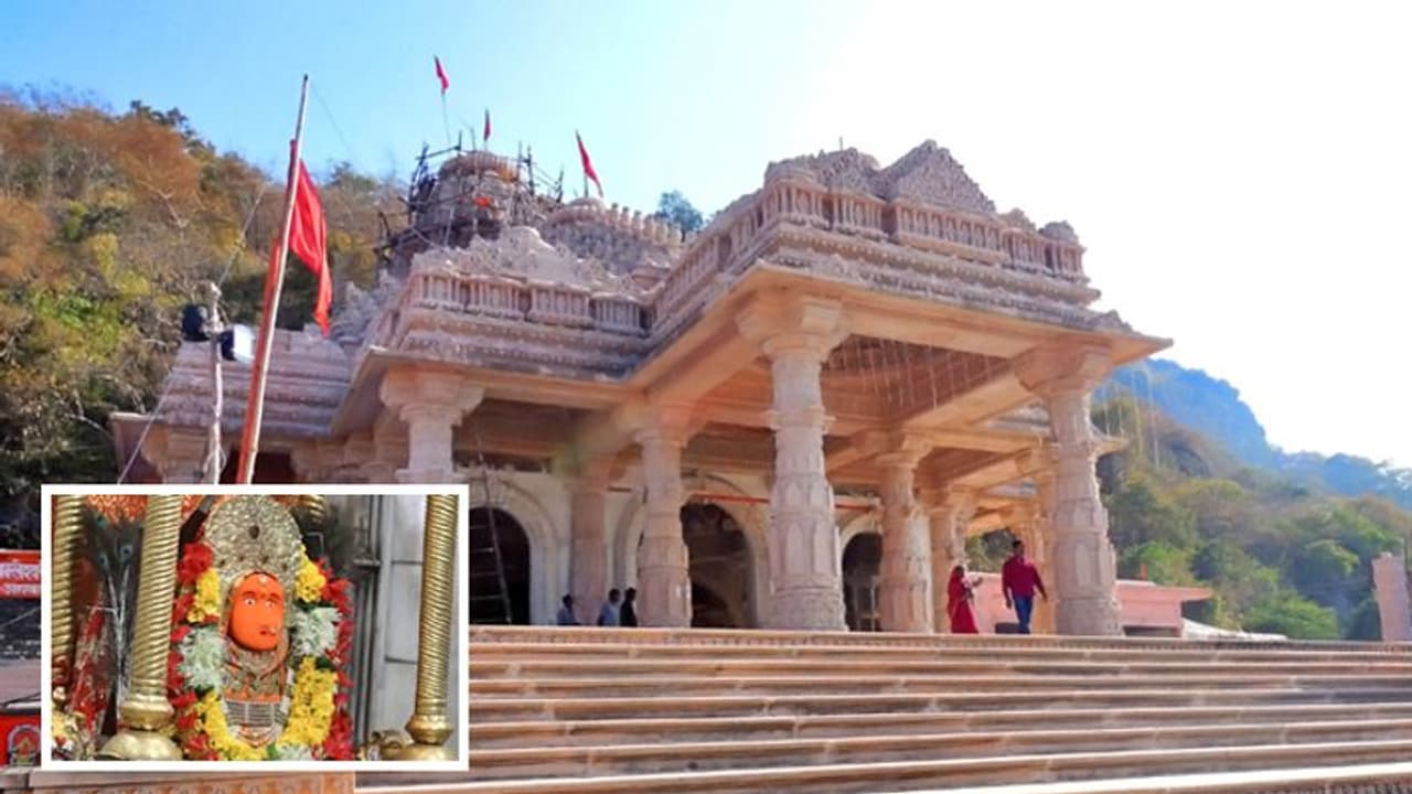 छत्तीसगढ़ में 2 हजार फीट ऊंचे पहाड़ पर है ये देवी प्राचीन मंदिर, इससे जुड़ी है एक अनोखी प्रेम कहानी छत्तीसगढ़ में 2 हजार फीट ऊंचे पहाड़ पर है ये देवी प्राचीन मंदिर, इससे जुड़ी है एक अनोखी प्रेम कहानी