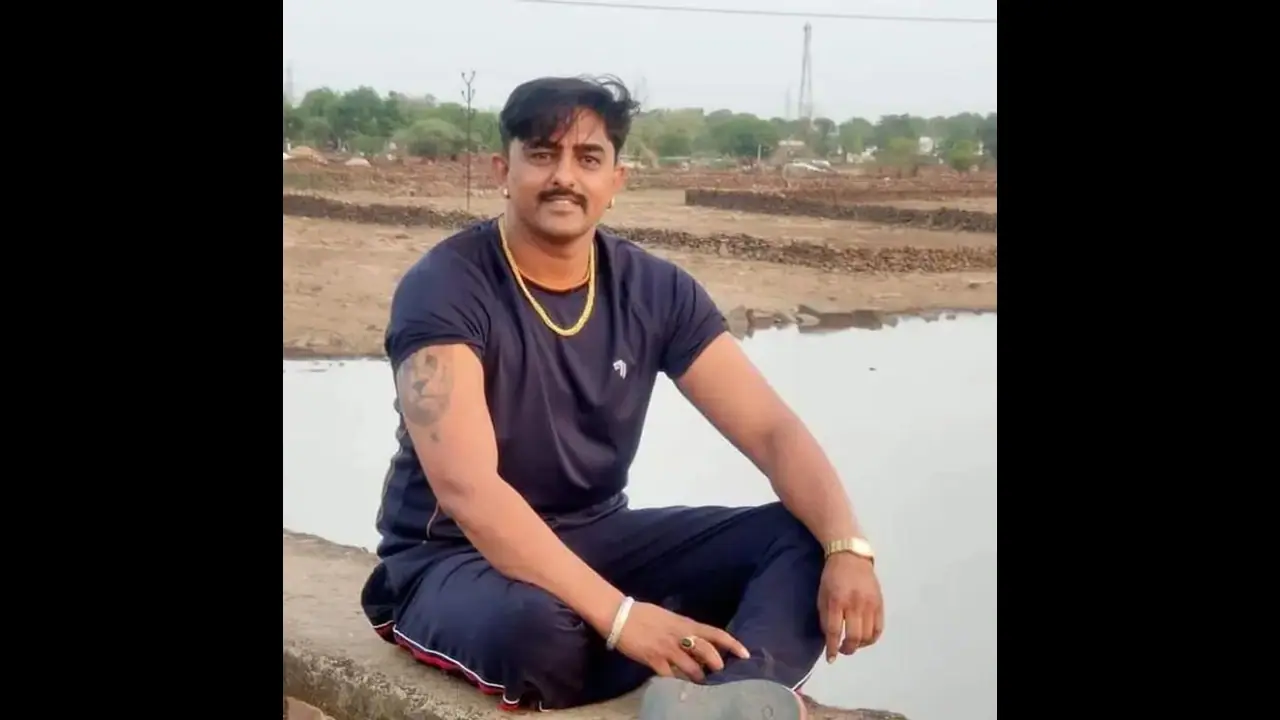 रावतभाटा में डॉन देवा गुर्जर को हथियारबंद हमलावरों ने मार डाला, मोर्चरी में रात भर डटी भीड़ ने सुबह किया बवाल