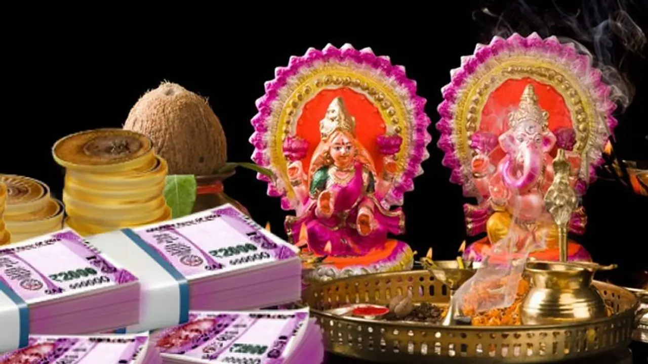 মা লক্ষ্মী এই রাশিগুলির উপর সর্বদা সদয়, সম্পদের কোনও অভাব হয় না এদের মা লক্ষ্মী এই রাশিগুলির উপর সর্বদা সদয়, সম্পদের কোনও অভাব হয় না এদের