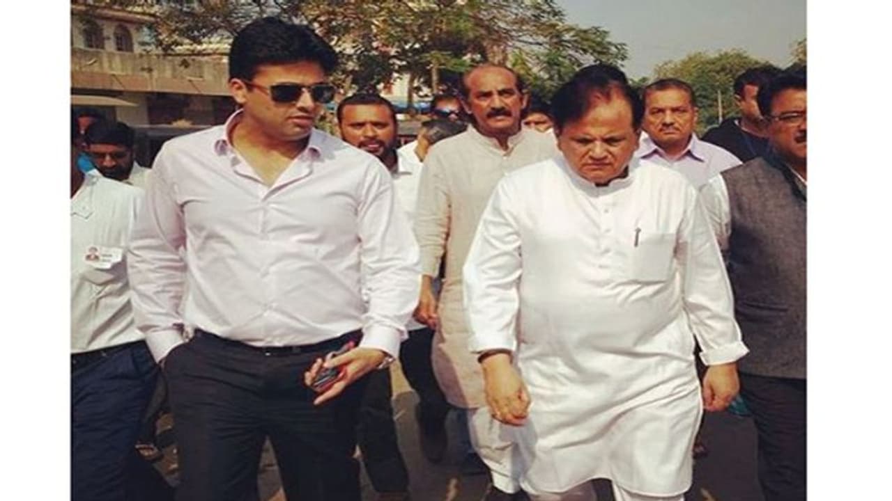 कांग्रेस से किनारा करेंगे अहमद पटेल के बेटे फैसल, ट्विटर पर लिखा सभी ऑप्शन खुले हैं 