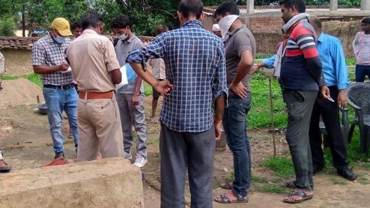 झारखंड़ का शॉकिंग क्राइम: BF ने गर्लफ्रेंड को दिया ऐसा गिफ्ट, फिर मांगने लगा वापस, नहीं दिया तो लड़की की हत्या झारखंड़ का शॉकिंग क्राइम: BF ने गर्लफ्रेंड को दिया ऐसा गिफ्ट, फिर मांगने लगा वापस, नहीं दिया तो लड़की की हत्या