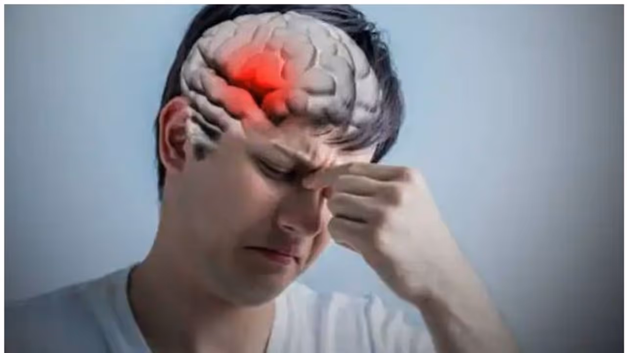 Covid 19 : കൊവിഡ് തലച്ചോറിനെ എങ്ങനെ ബാധിക്കുന്നു? പഠനം പറയുന്നു