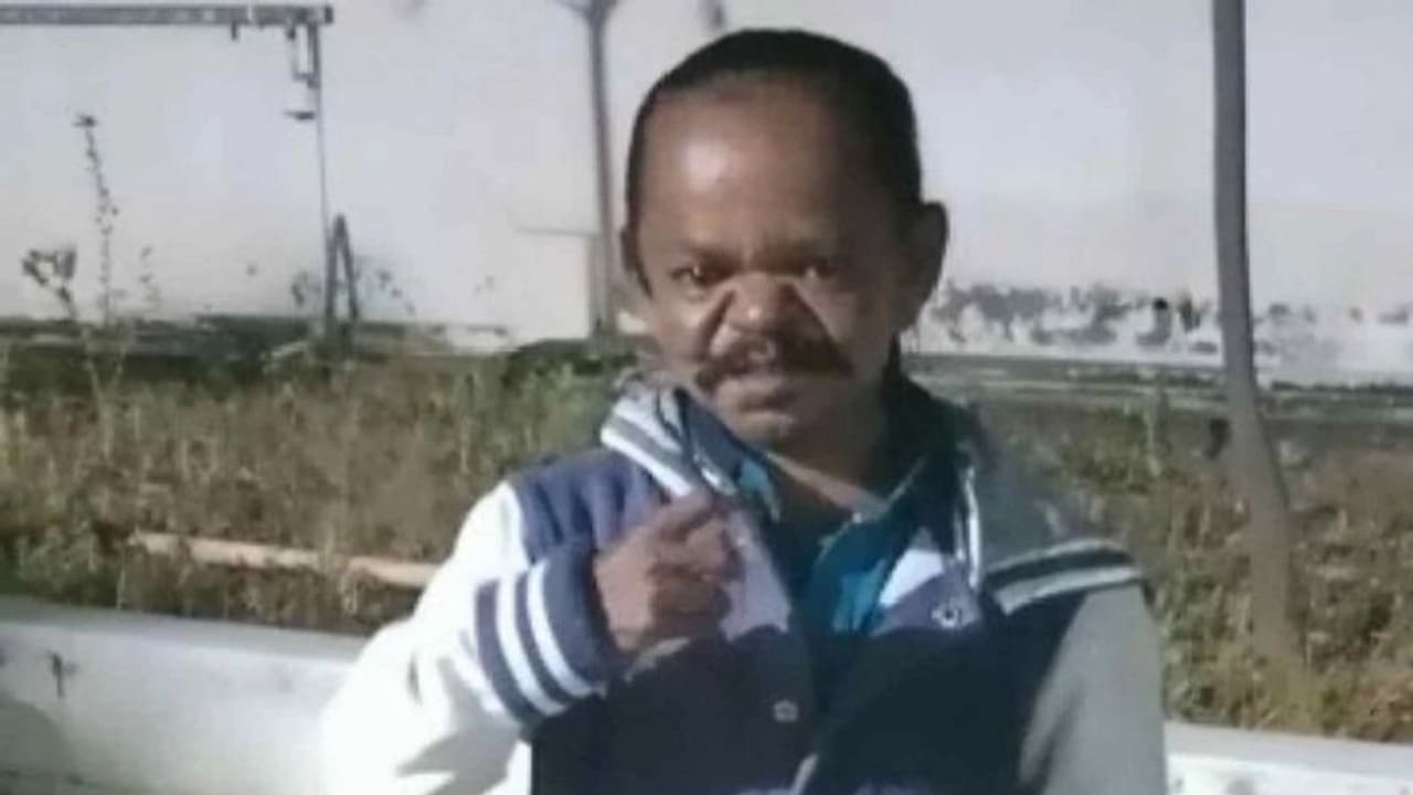 Actor Little John Death : நகைச்சுவை நடிகர் லிட்டில் ஜான் மாரடைப்பால் மரணம்... திரையுலகினர் அதிர்ச்சி Actor Little John Death : நகைச்சுவை நடிகர் லிட்டில் ஜான் மாரடைப்பால் மரணம்... திரையுலகினர் அதிர்ச்சி