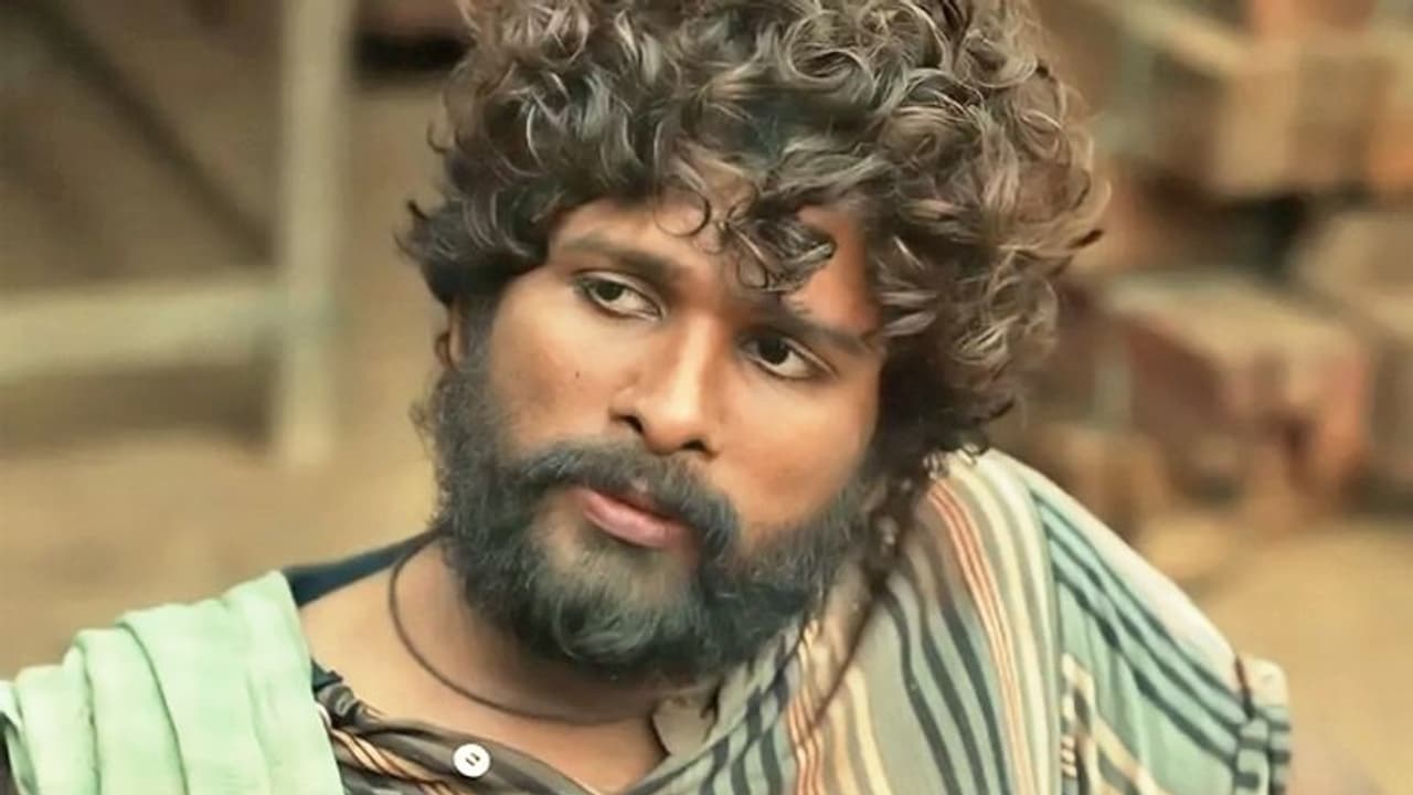 Pushpa के अल्लू अर्जुन को रियल लाइफ में कानून तोड़ना पड़ गया भारी, भरना पड़ा इतने रुपए जुर्माना Pushpa के अल्लू अर्जुन को रियल लाइफ में कानून तोड़ना पड़ गया भारी, भरना पड़ा इतने रुपए जुर्माना