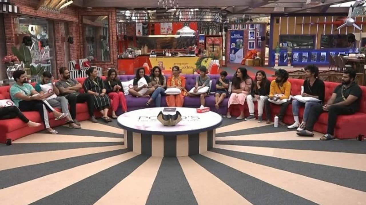 Bigg Boss 4 : അടുത്ത ആഴ്ചയിലെ ക്യാപ്റ്റന് ഈ മൂന്നുപേരില് നിന്ന്; തീരുമാനം പറഞ്ഞ് ബിഗ് ബോസ് Bigg Boss 4 : അടുത്ത ആഴ്ചയിലെ ക്യാപ്റ്റന് ഈ മൂന്നുപേരില് നിന്ന്; തീരുമാനം പറഞ്ഞ് ബിഗ് ബോസ്