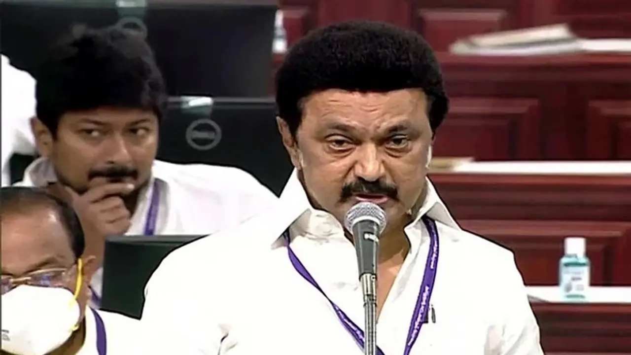 గవర్నర్ అధికారాలకు కత్తెర? మోడీ రాష్ట్రం గుజరాత్లో కూడా ఇలా లేదు: తమిళనాడు సీఎం స్టాలిన్ గవర్నర్ అధికారాలకు కత్తెర? మోడీ రాష్ట్రం గుజరాత్లో కూడా ఇలా లేదు: తమిళనాడు సీఎం స్టాలిన్