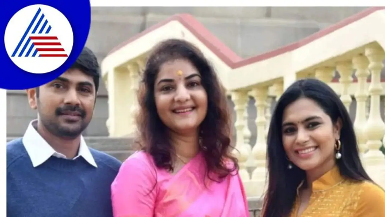 ವೆಡ್ಡಿಂಗ್ ಗಿಫ್ಟ್ ಆಡಿಯೋ ರಿಲೀಸ್; ಜೂನ್ ತಿಂಗಳಲ್ಲಿ ಸಿನಿಮಾ ರಿಲೀಸ್ ವೆಡ್ಡಿಂಗ್ ಗಿಫ್ಟ್ ಆಡಿಯೋ ರಿಲೀಸ್; ಜೂನ್ ತಿಂಗಳಲ್ಲಿ ಸಿನಿಮಾ ರಿಲೀಸ್