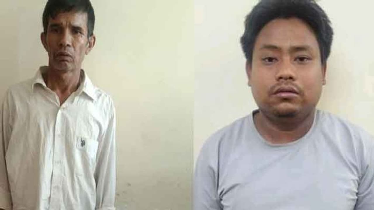 அடப்பாவிங்களா.. கொரோனாவால் உயிரிழந்த மூதாட்டியின் ATM கார்டை திருடி ரூ.8.5 லட்சத்தை ஆட்டையை போட்ட ஊழியர்கள்.! அடப்பாவிங்களா.. கொரோனாவால் உயிரிழந்த மூதாட்டியின் ATM கார்டை திருடி ரூ.8.5 லட்சத்தை ஆட்டையை போட்ட ஊழியர்கள்.!