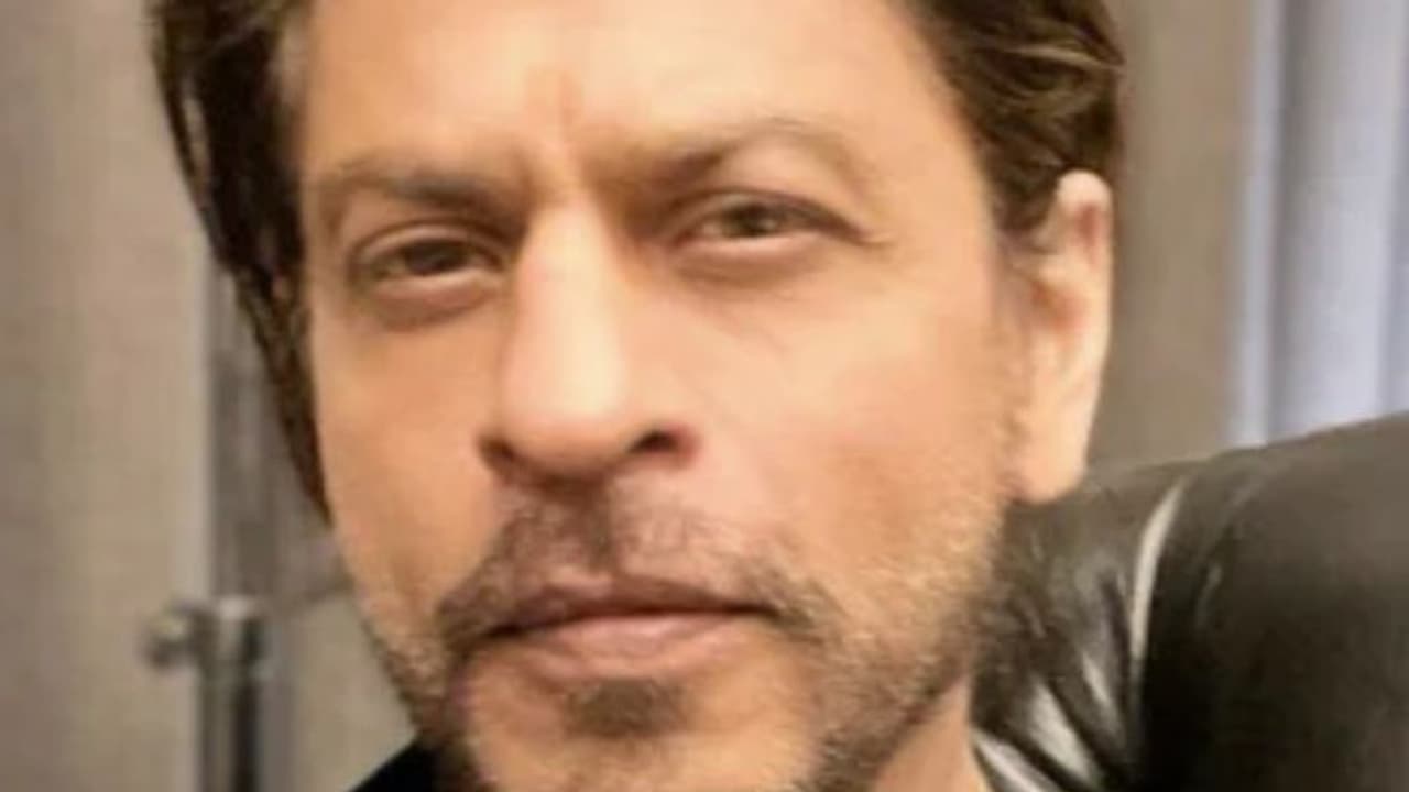 Pathaan : 'പത്താൻ' സഹ സംവിധായകന് സ്വന്തം കൈപ്പടയില്‍ കത്തെഴുതി ഷാരൂഖ്