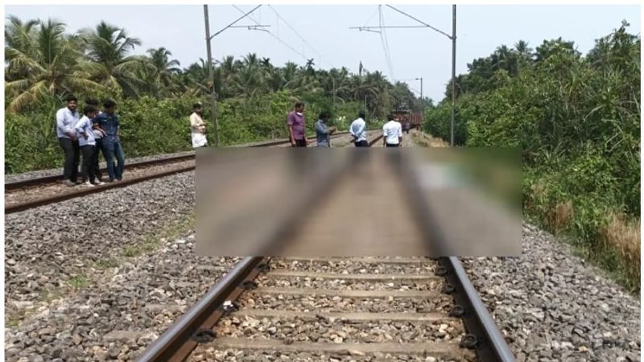 నెల్లూరులో ఘోరం... రైలు కిందపడి మహిళ, ఇద్దరు పురుషులు దుర్మరణం నెల్లూరులో ఘోరం... రైలు కిందపడి మహిళ, ఇద్దరు పురుషులు దుర్మరణం