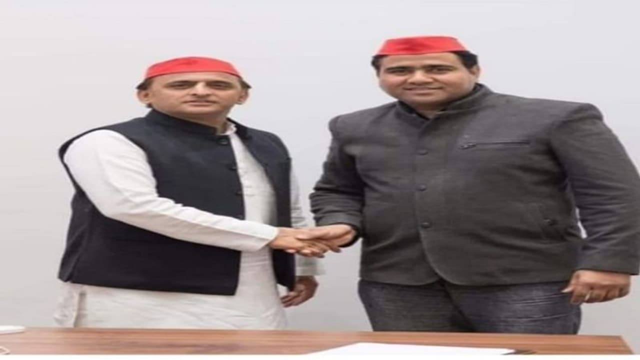 Inside Story: सपा विधायक शहजिल इस्लाम के पेट्रोल पंप ध्वस्तीकरण के बाद और बढ़ी मुश्किलें, जानिए पूरा मामला Inside Story: सपा विधायक शहजिल इस्लाम के पेट्रोल पंप ध्वस्तीकरण के बाद और बढ़ी मुश्किलें, जानिए पूरा मामला