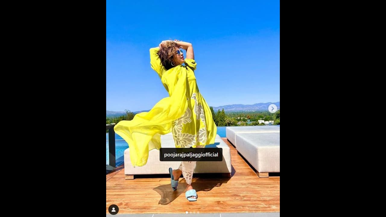 কোয়ান্টিকো গার্ল থেকে দেশিগার্ল, হলুদ সালোয়ার স্যুটে সুপারহিট প্রিয়াঙ্কার ইন্সটা লুক