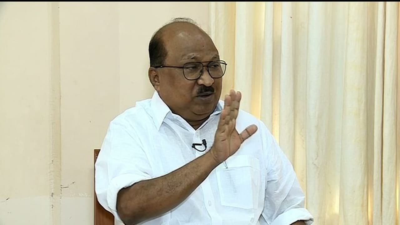 കെ വി തോമസിനെ പുറത്താക്കില്ല; പദവികളിൽ നിന്നൊഴിവാക്കും; താക്കീത് ചെയ്യാനും ശുപാർശ