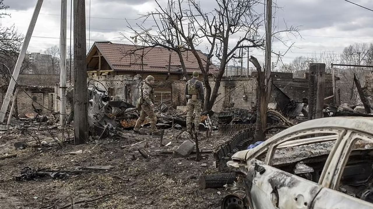 Russia Ukraine War: అమ్మా.. మనం స్వర్గంలో కలుద్దాం: తల్లికి ఆ చిన్నారి చివరి భావోద్వేగ లేఖ Russia Ukraine War: అమ్మా.. మనం స్వర్గంలో కలుద్దాం: తల్లికి ఆ చిన్నారి చివరి భావోద్వేగ లేఖ