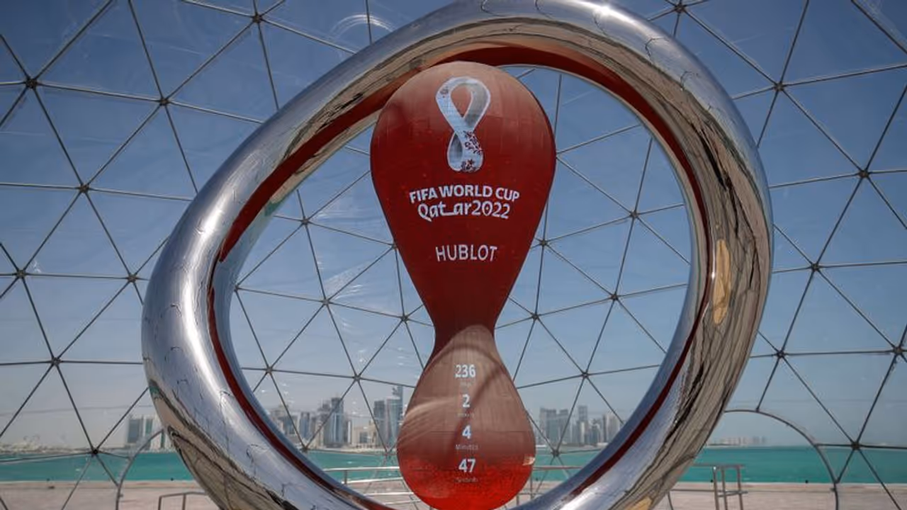 നെഗറ്റീവ് സര്ട്ടിഫിക്കറ്റ് നിര്ബന്ധം! ഖത്തര് ലോകകപ്പിനുള്ള കൊവിഡ് പ്രോട്ടോകോള് പ്രഖ്യാപിച്ച് അധികൃതര് നെഗറ്റീവ് സര്ട്ടിഫിക്കറ്റ് നിര്ബന്ധം! ഖത്തര് ലോകകപ്പിനുള്ള കൊവിഡ് പ്രോട്ടോകോള് പ്രഖ്യാപിച്ച് അധികൃതര്