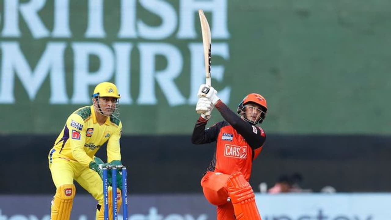 IPL 2022 SRH vs CSK: బోణీ కొట్టిన సన్రైజర్స్ హైదరాబాద్... సీఎస్కేకి వరుసగా నాలుగో ఓటమి... IPL 2022 SRH vs CSK: బోణీ కొట్టిన సన్రైజర్స్ హైదరాబాద్... సీఎస్కేకి వరుసగా నాలుగో ఓటమి...