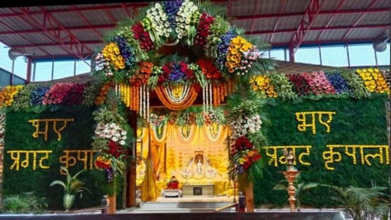 रामनगरी अयोध्या में उमड़ा अस्था का जनसैलाब, जन्मोत्सव को लेकर भक्तों में उत्साह रामनगरी अयोध्या में उमड़ा अस्था का जनसैलाब, जन्मोत्सव को लेकर भक्तों में उत्साह