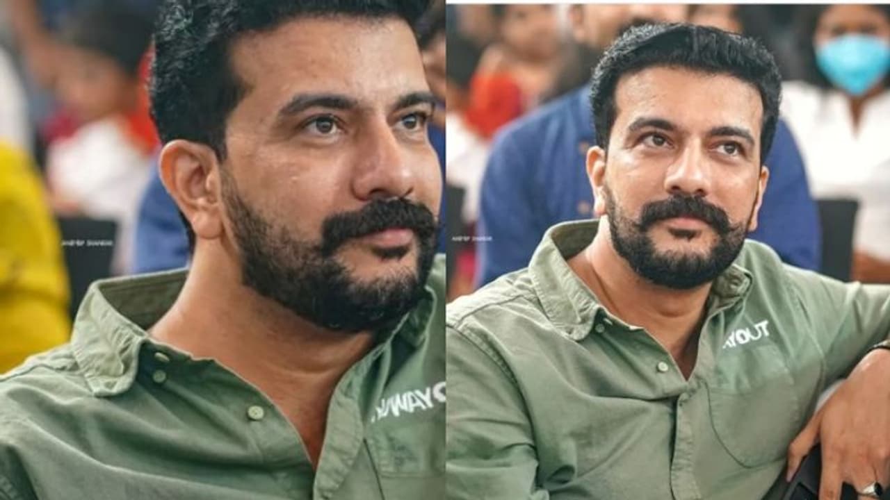 'ഫേസ്ബുക്ക് 'ഫ്രണ്ട്സ്'പലപ്പോഴും ഒരു മിത്ത്, കൊലവിളികൾ കൊണ്ടിവിടം നിറഞ്ഞിരിക്കുന്നു'; രമേഷ് പിഷാരടി 'ഫേസ്ബുക്ക് 'ഫ്രണ്ട്സ്'പലപ്പോഴും ഒരു മിത്ത്, കൊലവിളികൾ കൊണ്ടിവിടം നിറഞ്ഞിരിക്കുന്നു'; രമേഷ് പിഷാരടി