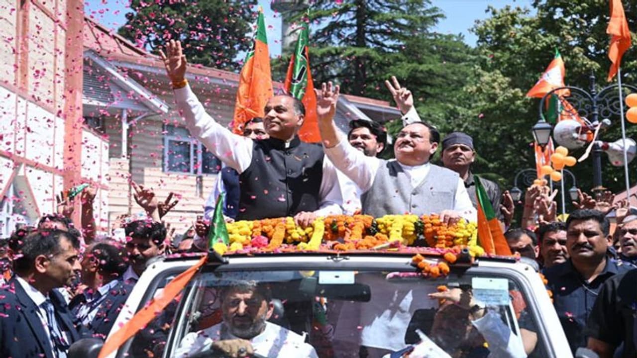 हिमाचल में किसके चेहरे पर चुनाव लड़ेगी बीजेपी, राष्ट्रीय अध्यक्ष जेपी नड्डा ने बताया नाम, ऐसी होगी स्ट्रैटजी हिमाचल में किसके चेहरे पर चुनाव लड़ेगी बीजेपी, राष्ट्रीय अध्यक्ष जेपी नड्डा ने बताया नाम, ऐसी होगी स्ट्रैटजी