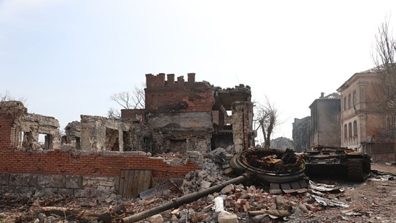 यूक्रेन के मारियुपोल शहर पर हमले में रासायनिक हथियारों का इस्तेमाल, ब्रिटेन ने शुरू की जांच, दी चेतावनी यूक्रेन के मारियुपोल शहर पर हमले में रासायनिक हथियारों का इस्तेमाल, ब्रिटेन ने शुरू की जांच, दी चेतावनी