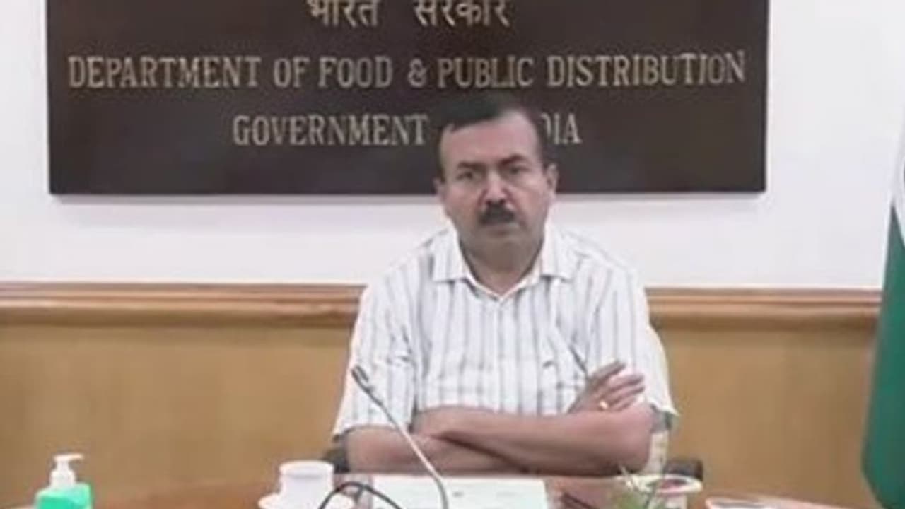 బాయిల్డ్ రైస్ కొనేది లేదు.. తెలంగాణ ప్రభుత్వం కేంద్రంపై చేస్తున్న ఆరోపణలు అవాస్తవం: కేంద్రం బాయిల్డ్ రైస్ కొనేది లేదు.. తెలంగాణ ప్రభుత్వం కేంద్రంపై చేస్తున్న ఆరోపణలు అవాస్తవం: కేంద్రం