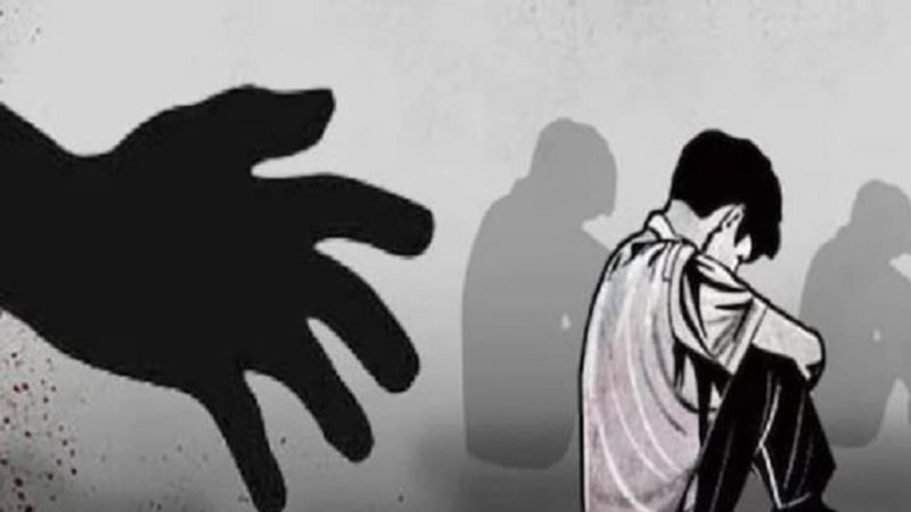 আন্তঃরাজ্য শিশু বিক্রি চক্রের পর্দা ফাঁস করল পতিরাম থানার পুলিশ, কলকাতা থেকে গ্রেফতার ৮