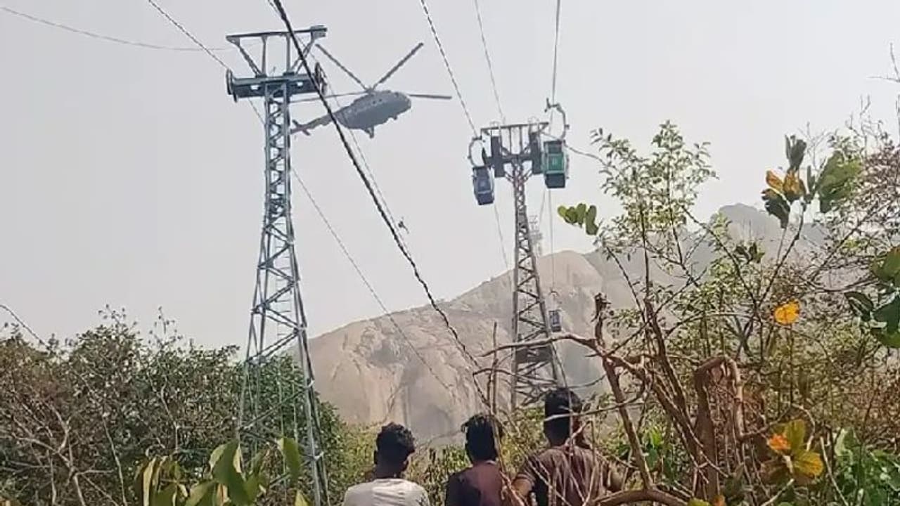 देवघर हादसे के बाद केंद्र गंभीर, सभी राज्यों को रोपवे प्रोजेक्ट का ऑडिट करने के निर्देश देवघर हादसे के बाद केंद्र गंभीर, सभी राज्यों को रोपवे प्रोजेक्ट का ऑडिट करने के निर्देश