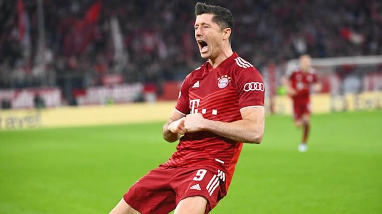 അഭ്യൂഹങ്ങൾക്കും കാത്തിരിപ്പിനും വിരാമം; ലെവൻഡോവ്സ്കിയെ സ്വന്തമാക്കി ബാഴ്സലോണ അഭ്യൂഹങ്ങൾക്കും കാത്തിരിപ്പിനും വിരാമം; ലെവൻഡോവ്സ്കിയെ സ്വന്തമാക്കി ബാഴ്സലോണ