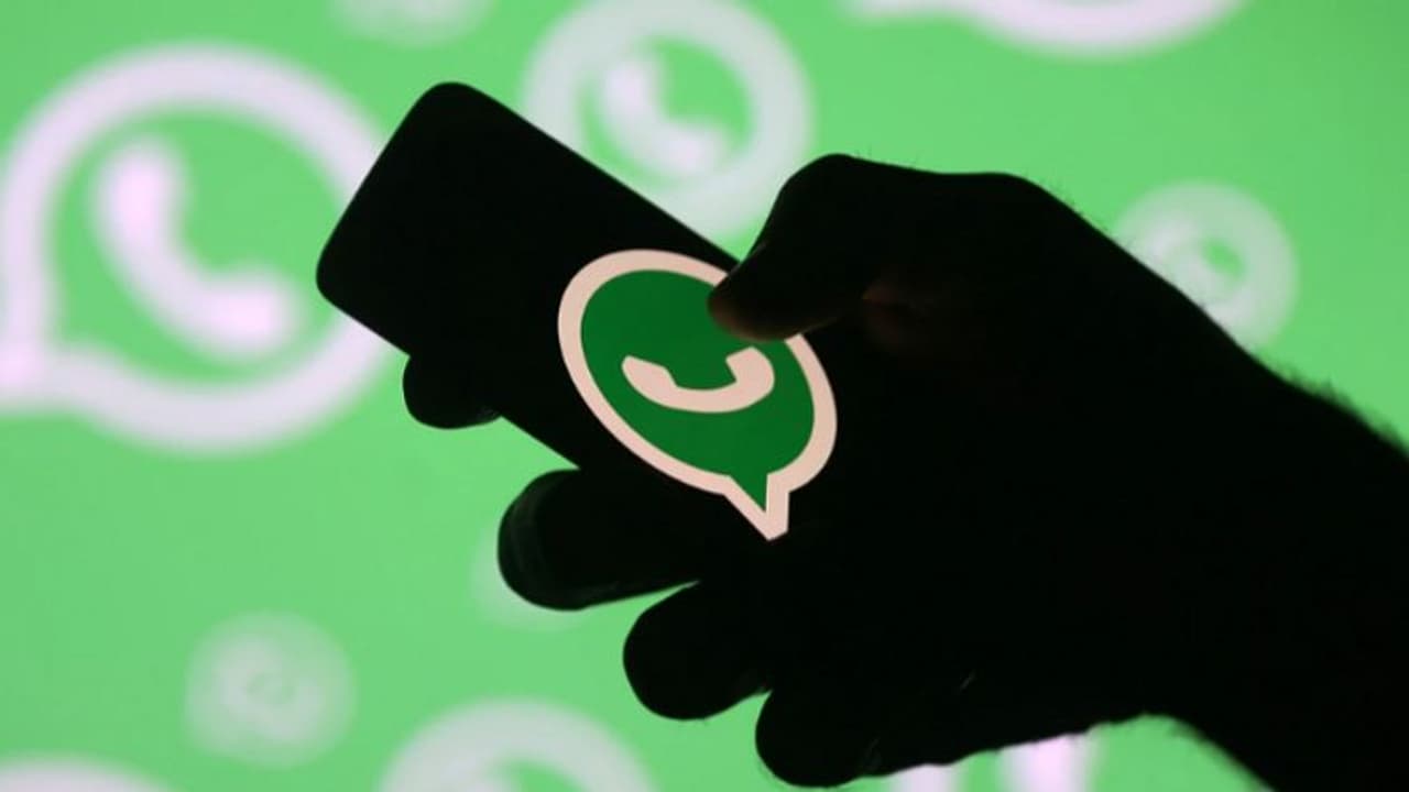 WhatsApp to allow users to hide ‘last seen’ status from specific contacts on iOS WhatsApp to allow users to hide ‘last seen’ status from specific contacts on iOS